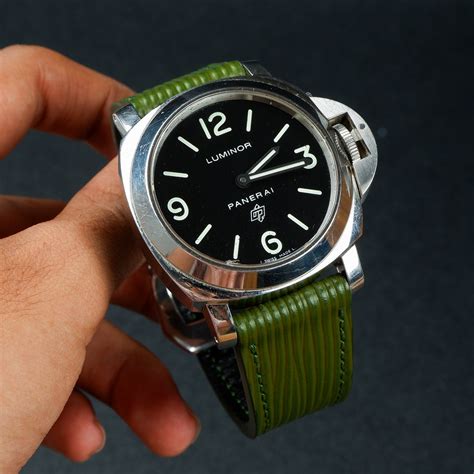 panerai kautschuk oliv|Panerai straps.